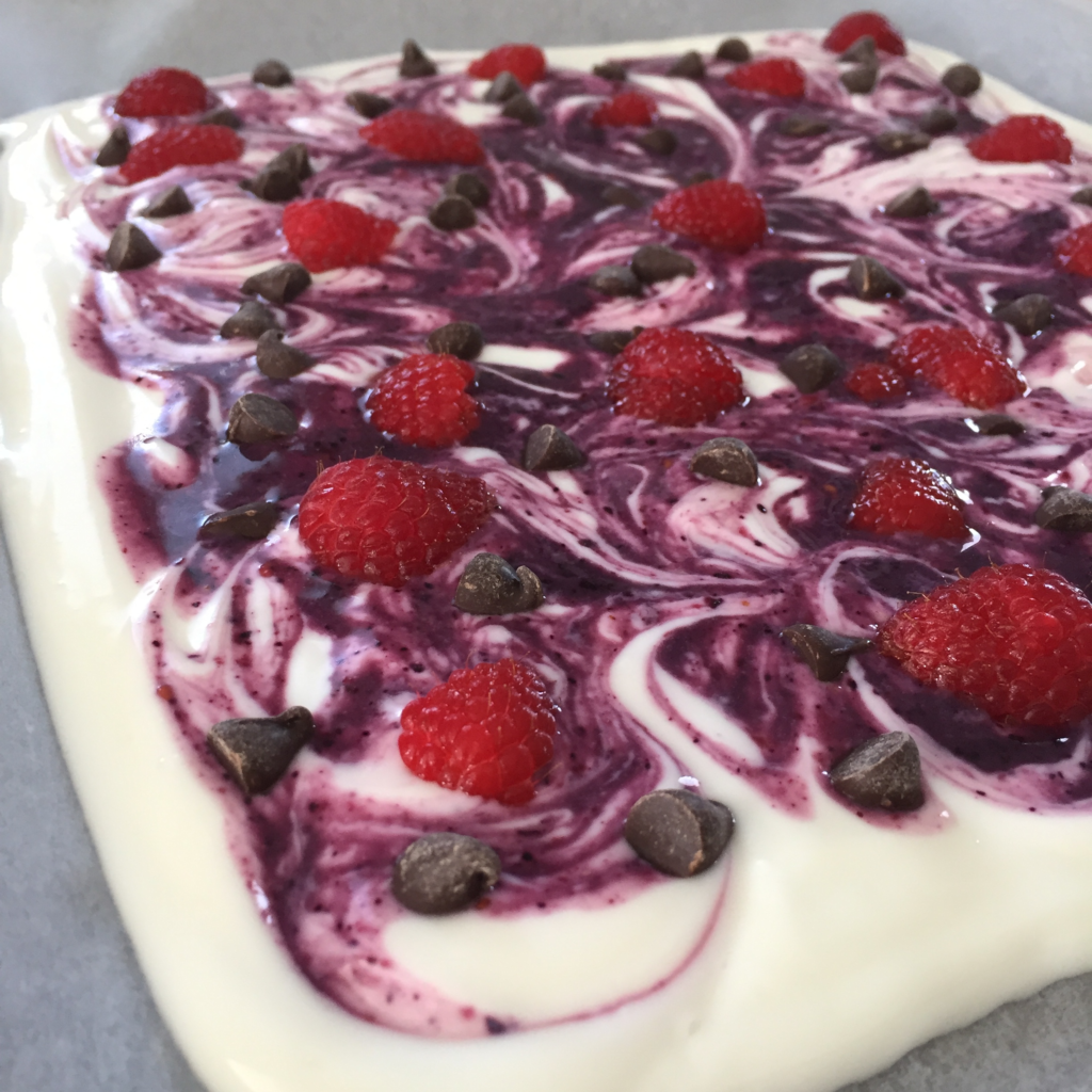 Valentine’s Frozen Greek Yogurt Bark