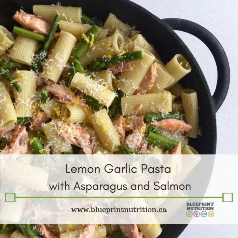 Lemon Garlic Pasta with Asparagus and Salmon