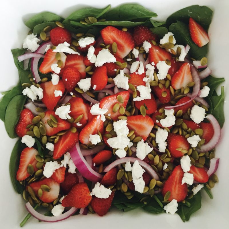 Strawberry Spinach Salad With Strawberry Poppyseed Dressing